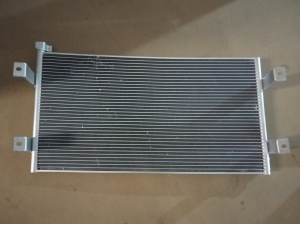 Радиатор кондиционера  FAW CA3252 (8101090)