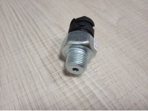 Датчик стоп сигнала    FAW CA3252 (3720010-240)