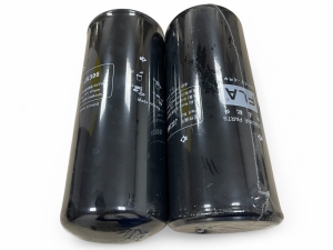 Фильтр масляный  P551670 копия (JX306) - 1